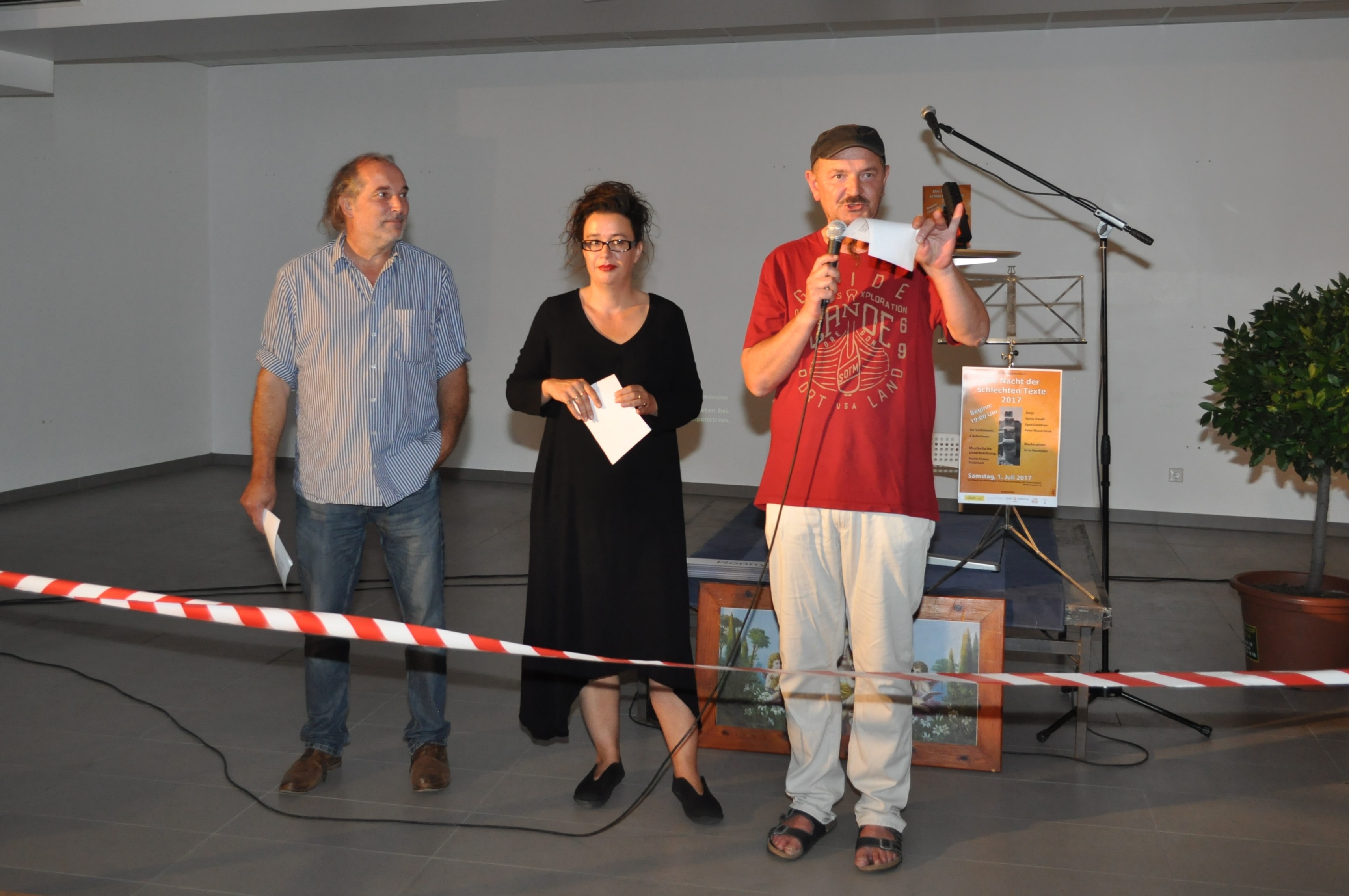 Harald Schwinger, Simone Schönett und Siegfried Ortner vom Wort-Werk-Kollektiv